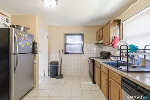 46 7th St, Newington, CT 06111 - Photo 17