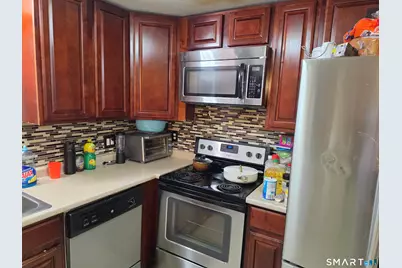 509 Burnside Avenue #B5, East Hartford, CT 06108 - Photo 11
