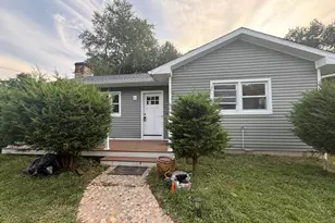 26 Mabel Ave, Danbury, CT 06811 - Photo 3