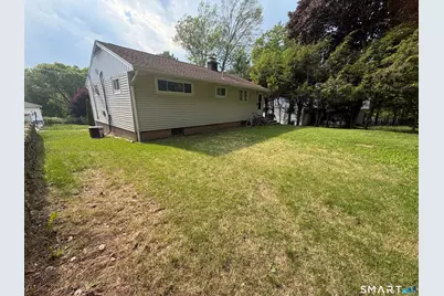 74 Oldham Avenue, Waterbury, CT 06705 - Photo 23