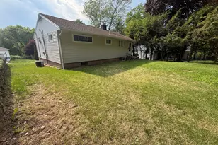74 Oldham Ave, Waterbury, CT 06705 - Photo 23