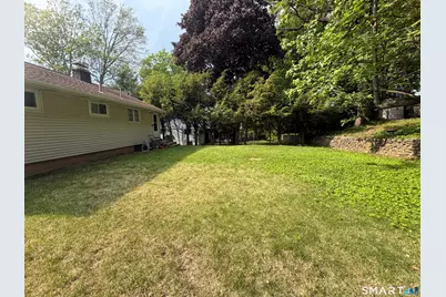 74 Oldham Avenue, Waterbury, CT 06705 - Photo 21
