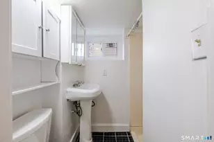 29 Roosevelt Ave, Stamford, CT 06902 - Photo 25