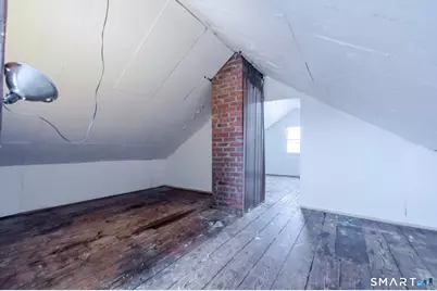 29 Roosevelt Avenue, Stamford, CT 06902 - Photo 29