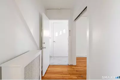 29 Roosevelt Avenue, Stamford, CT 06902 - Photo 3