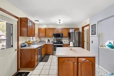 10 Quail Run, Bloomfield, CT 06002 - Photo 19