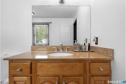 10 Quail Run, Bloomfield, CT 06002 - Photo 31