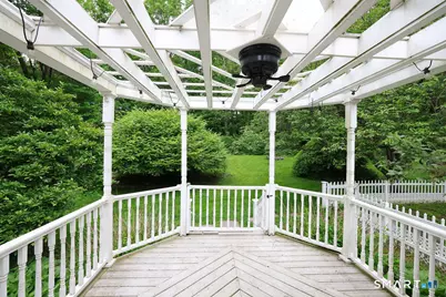 7 Glenbrook Drive, Simsbury, CT 06092 - Photo 35