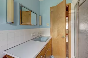 950 Willard Ave, Newington, CT 06111 - Photo 15
