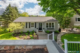 29 Berkshire Dr, Brookfield, CT 06804 - Photo 1