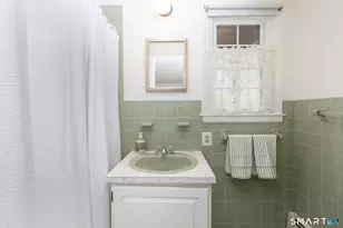 127 Stillwold Dr, Wethersfield, CT 06109 - Photo 17