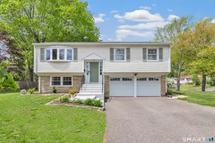 16 Mayflower Cir, Fairfield, CT 06824 - Photo 1
