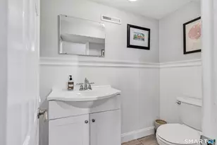 16 Mayflower Cir, Fairfield, CT 06824 - Photo 29
