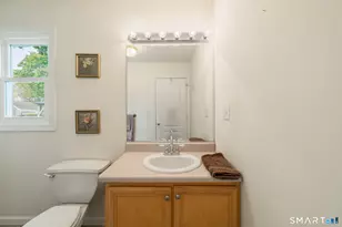 35 Euerle St, Stratford, CT 06614 - Photo 13