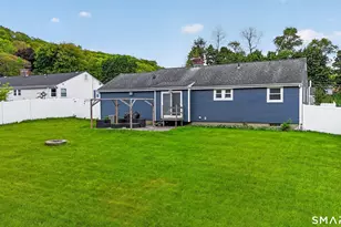 112 Brentwood Rd, Newington, CT 06111 - Photo 27