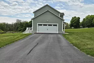 2 Legacy Dr, Sterling, CT 06377 - Photo 7