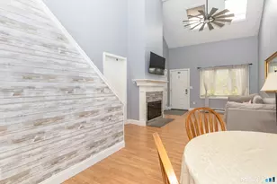 20 Twin Oaks, New Milford, CT 06776 - Photo 3