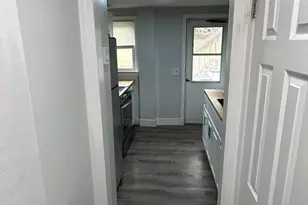 30 Foster St, Danbury, CT 06810 - Photo 5