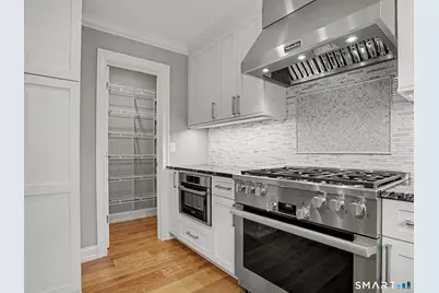 8 White Fox Road, Stamford, CT 06903 - Photo 9