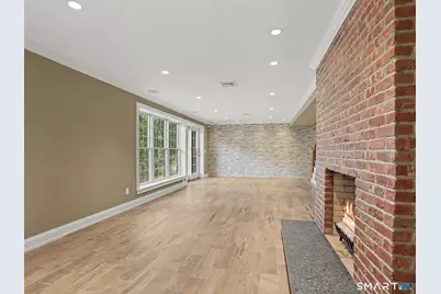 8 White Fox Road, Stamford, CT 06903 - Photo 23