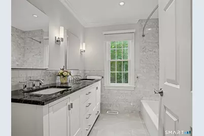8 White Fox Road, Stamford, CT 06903 - Photo 17