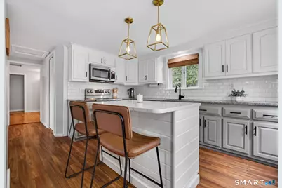 162 Old Middle Street, Middletown, CT 06457 - Photo 7