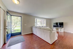 25 King Edward Rd, West Hartford, CT 06117 - Photo 5