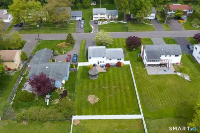 25 King Edward Road, West Hartford, CT 06117 - Photo 37