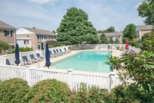 205 Main St, New Canaan, CT 06840 - Photo 29