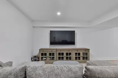 205 Main Street #36, New Canaan, CT 06840 - Photo 25