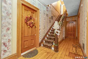 40 Allen Pl, Hartford, CT 06106 - Photo 3