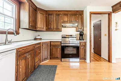 70 Barbara Drive, East Hartford, CT 06118 - Photo 7