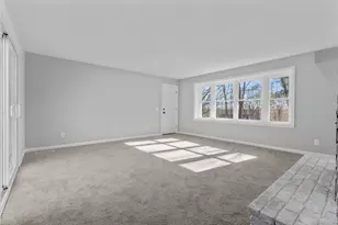 40 Harkness Dr, Madison, CT 06443 - Photo 17