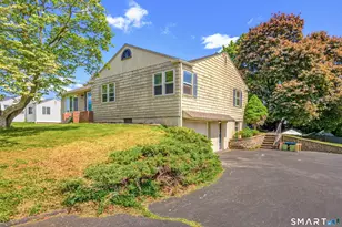 55 Blodgett Roy Dr, New Britain, CT 06053 - Photo 5