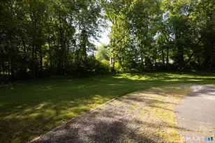 2 Burton St, Bristol, CT 06010 - Photo 25
