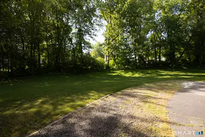 2 Burton Street, Bristol, CT 06010 - Photo 23