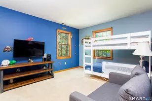 829 Scofieldtown Rd, Stamford, CT 06903 - Photo 27