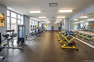 120A Towne St, Stamford, CT 06904 - Photo 5