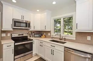 94 Partrick Rd, Westport, CT 06880 - Photo 9