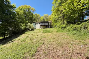 15 Bear Mountain Rd, Danbury, CT 06811 - Photo 9