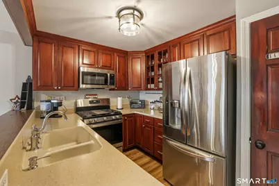 43 Tinsmith Crossing #43, Wethersfield, CT 06109 - Photo 5