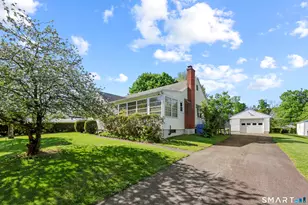 2 Earle St, Portland, CT 06480 - Photo 3