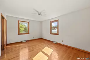 2 Earle St, Portland, CT 06480 - Photo 11
