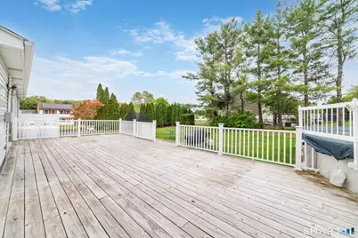 6 Treble Road, Bristol, CT 06010 - Photo 9