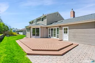 120 Braeside Dr, Hamden, CT 06514 - Photo 31