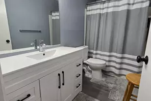 2211 Cromwell Hills Dr, Cromwell, CT 06416 - Photo 13