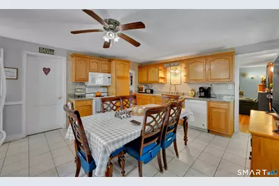 111 Perkins Avenue, Waterbury, CT 06704 - Photo 7