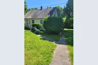 87-A Elderkin Avenue, Groton, CT 06340 - Photo 1
