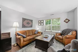 2390 State St, Hamden, CT 06517 - Photo 7