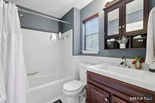 2390 State St, Hamden, CT 06517 - Photo 21